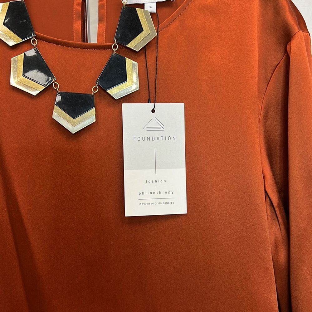 *Ginia\Rtw blouse - Picture 3 of 5